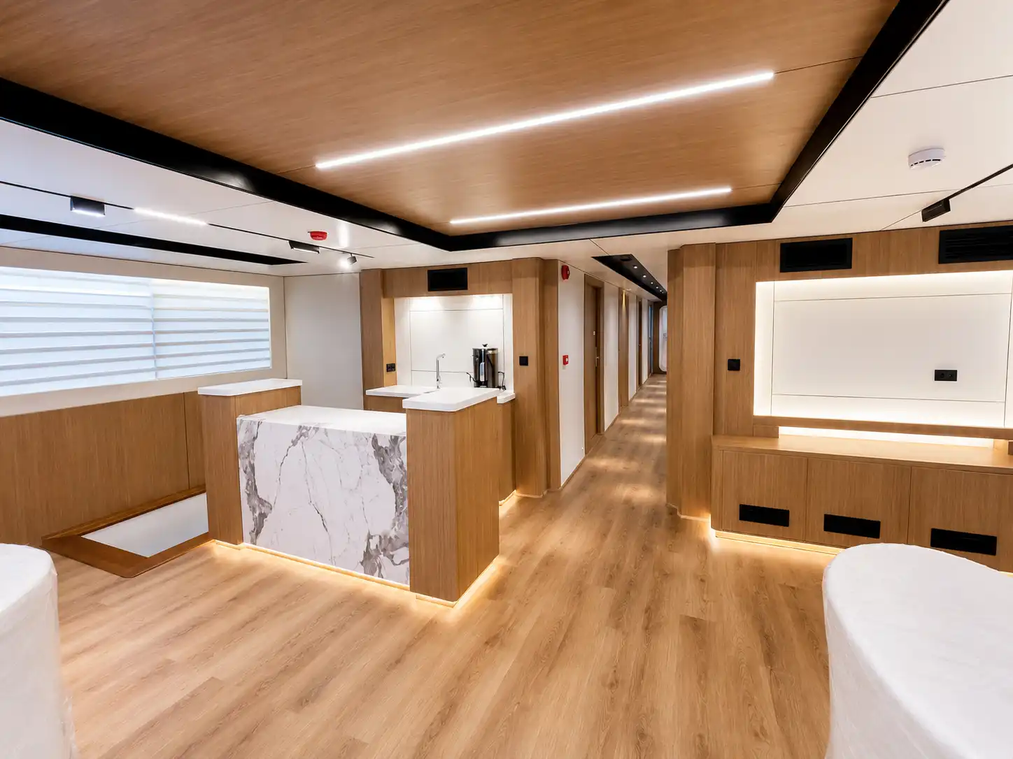 wing-master-mar-rosso-in-yacht-maggio-2027-gallery-16.webp